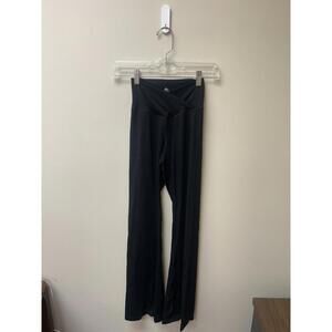 Sunzel Black Crossover, Flare Yoga Pants (XS)